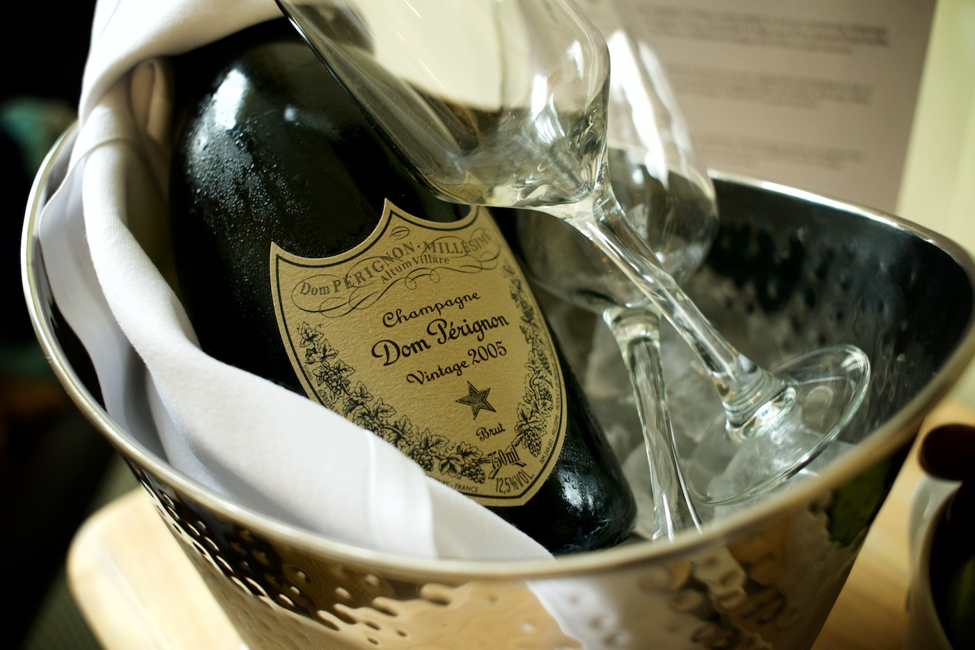 Hotel Champaign Glasses  Ice Bucket 